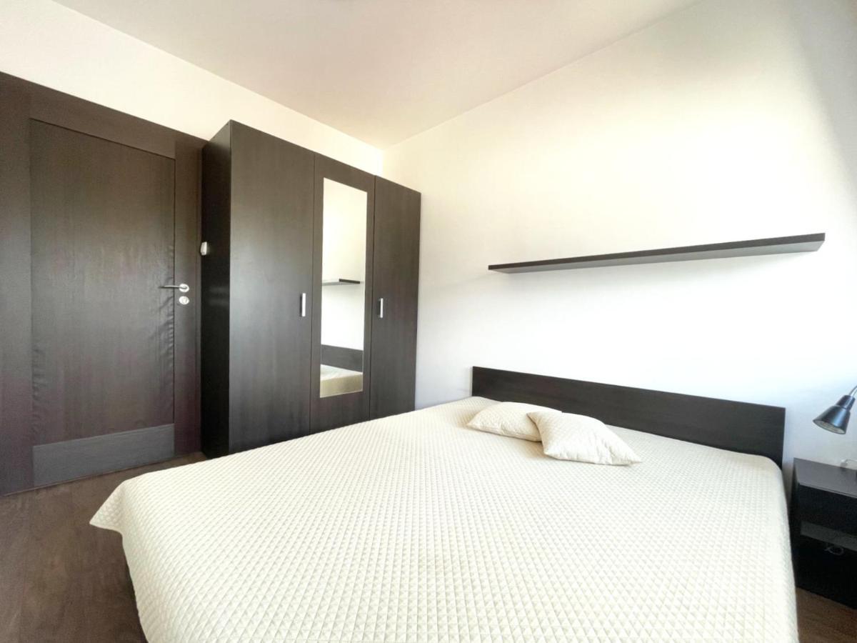 Apartament Quiet Lägenhet Kraków Exteriör bild