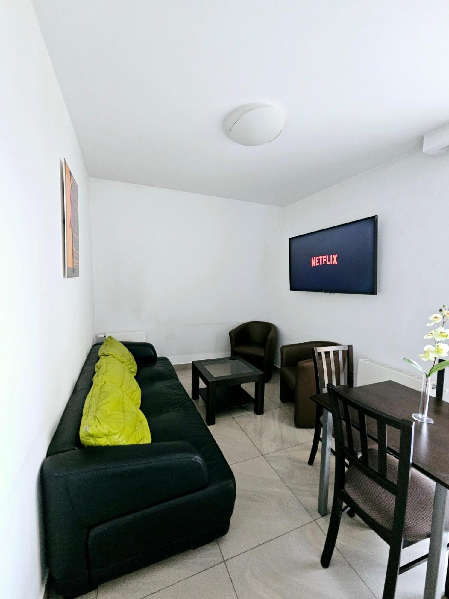Apartament Quiet Lägenhet Kraków Rum bild